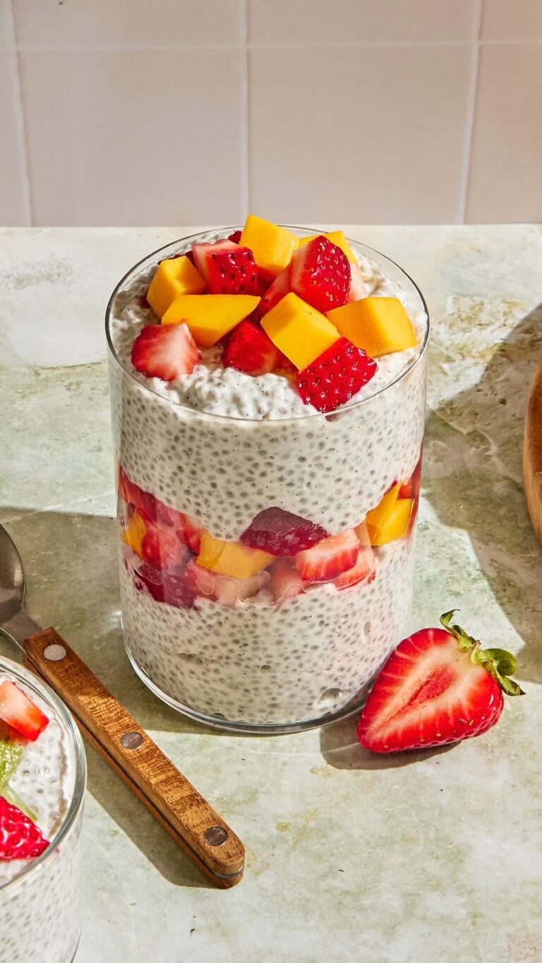 Chia Seed Pudding with Almond Milk