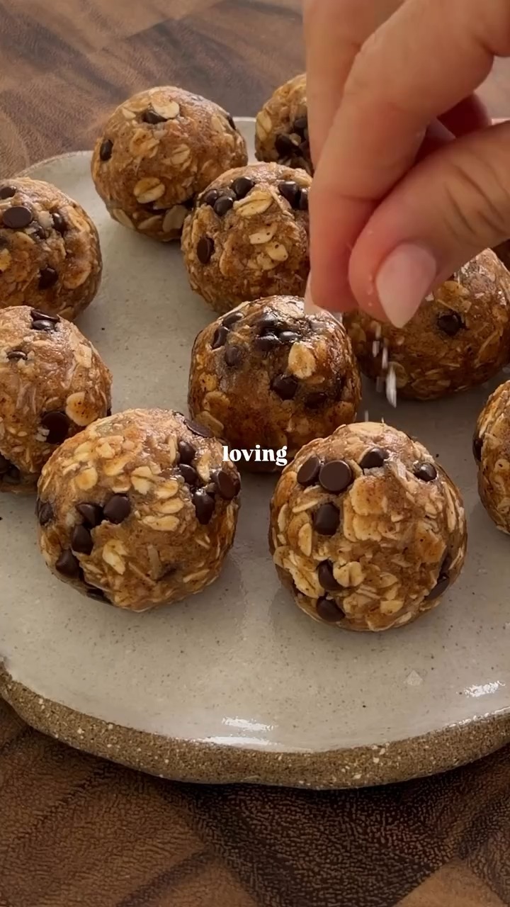 Chocolate Chip Protein Balls Recipe