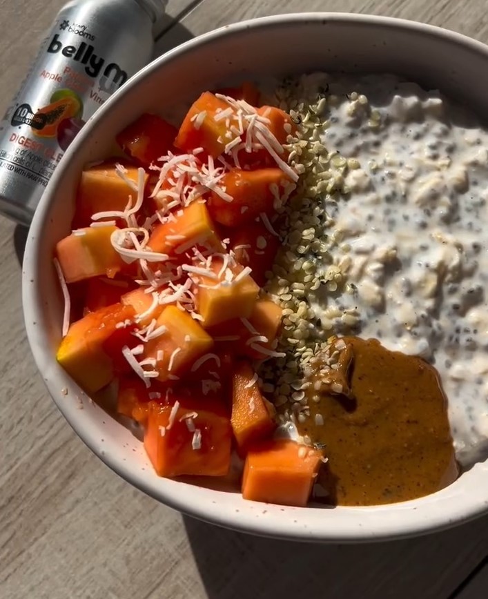 Papaya Overnight Oats