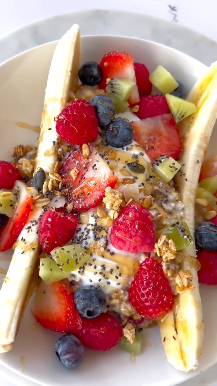 Banana Split Overnight Oats