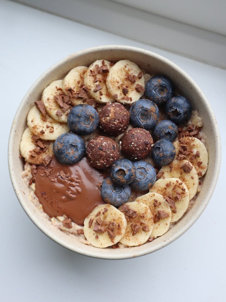 Porridge Toppings Guide: How to Make Your Bowl Actually Exciting